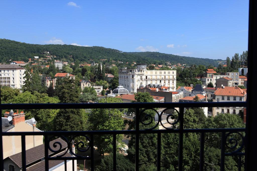 Bellevue Hotel Châtel-Guyon Kültér fotó